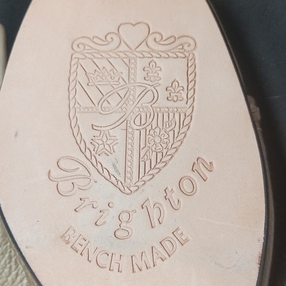 Brighton Sandals Slides Taupe/Light Beige  Size 7.5 Medium  Parker - Picture 6 of 8